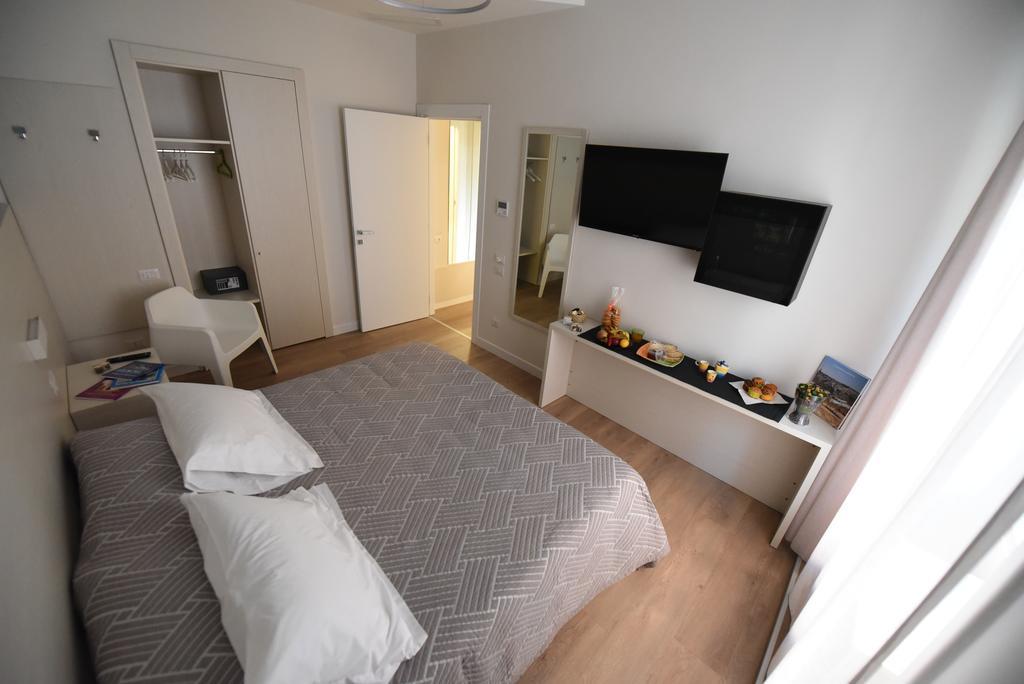 Nicola'S Luxury Rooms Матера Екстер'єр фото